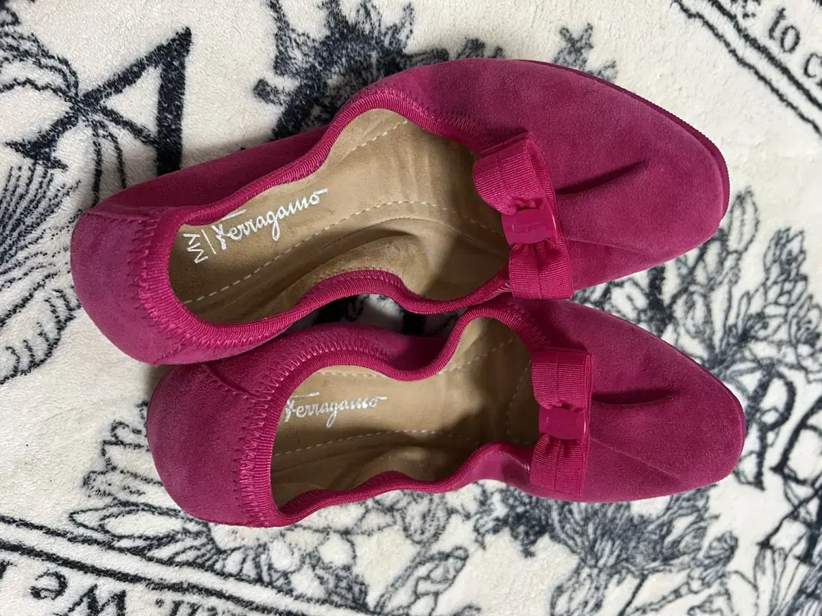 Ferragamo My Joy Pink Suede 5 1/2