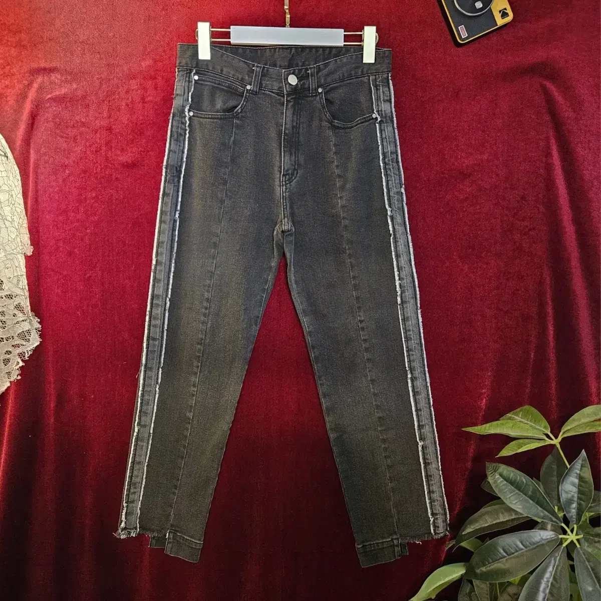 Tomboy N.N.D Tapered Fit Black Blue Denim Size S(28)