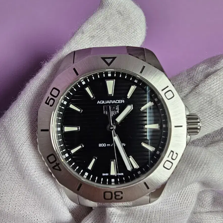 태그호이어 아쿠아레이서 200 검판 쿼츠 40mm wbp1110