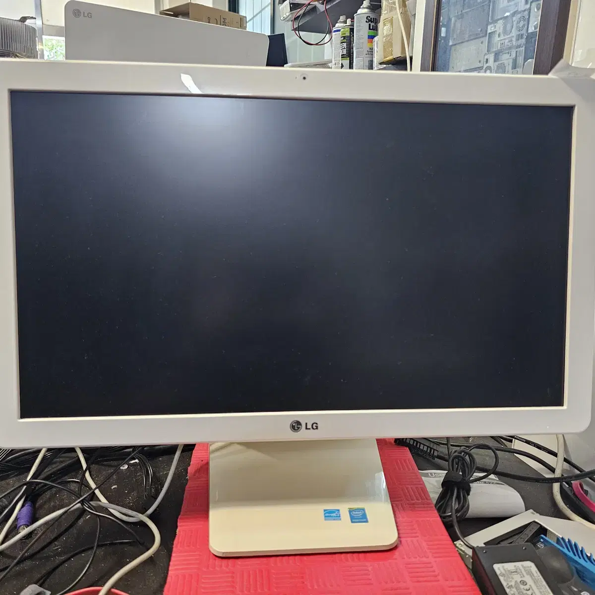 LG 올인원 PC LG22V240 판매합니다