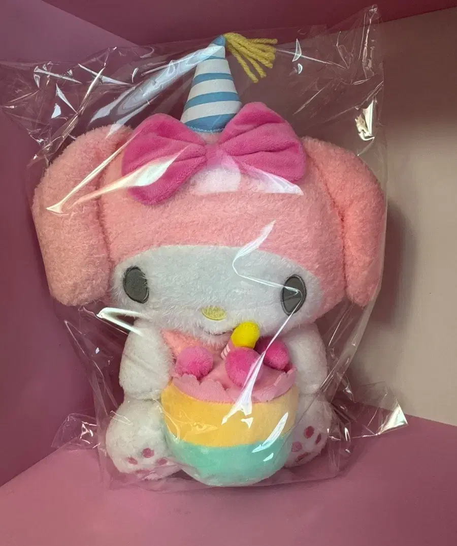 My Melody Cake2 Medium Doll