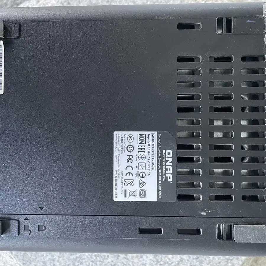 Qnap NAS TS-453B(12TB) 판매합니다