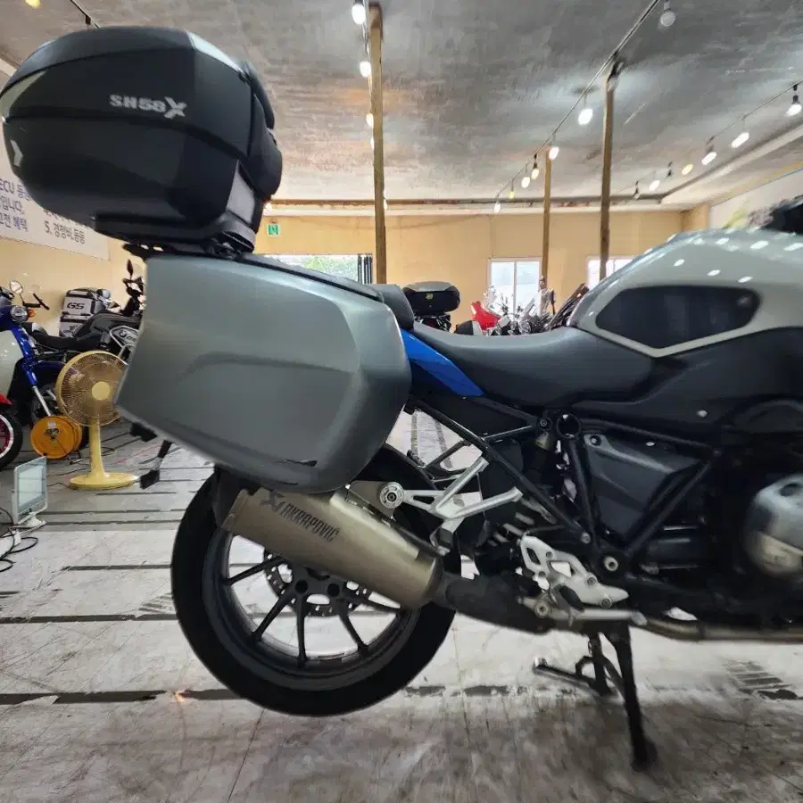 (BMW) R1200RS 16년식 부산울산대전충북마산경기거제인천서울