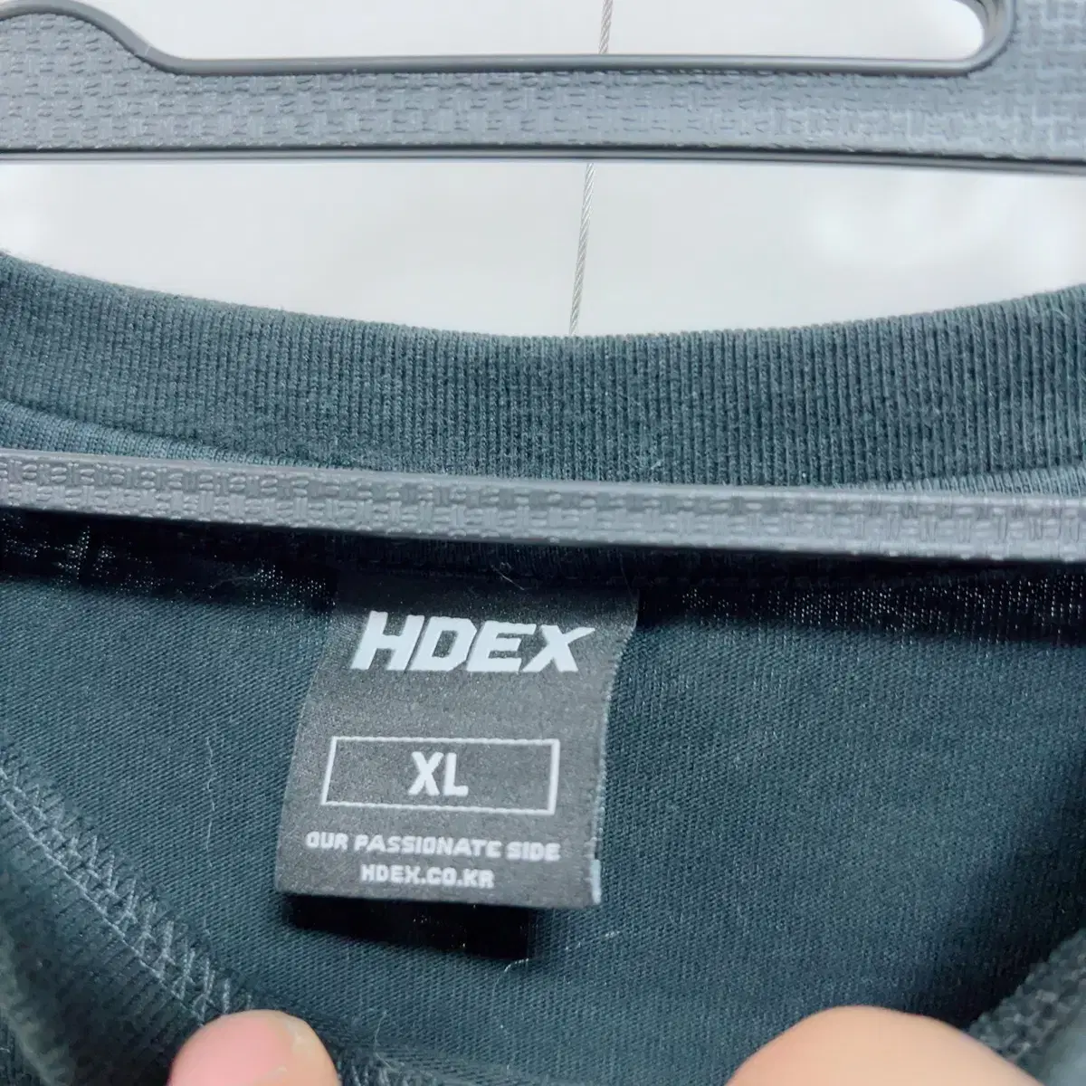 Hdex 블랙 프린팅 긴팔티