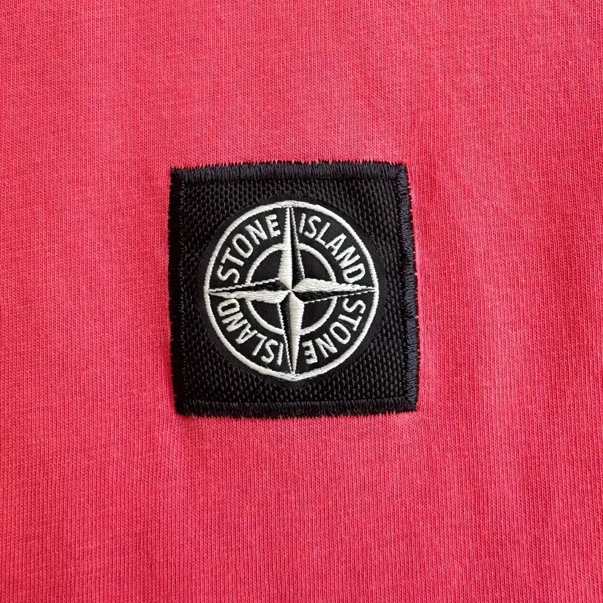 Stone island  스톤 아일랜드 컴파스 패치 티셔츠