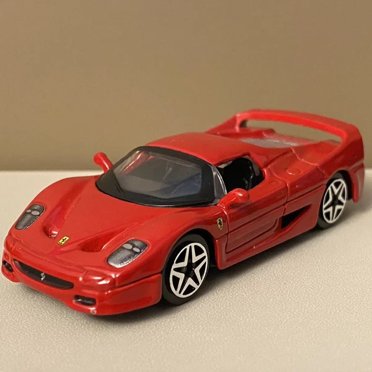 1:64 다이캐스트 부라고 페라리 F50