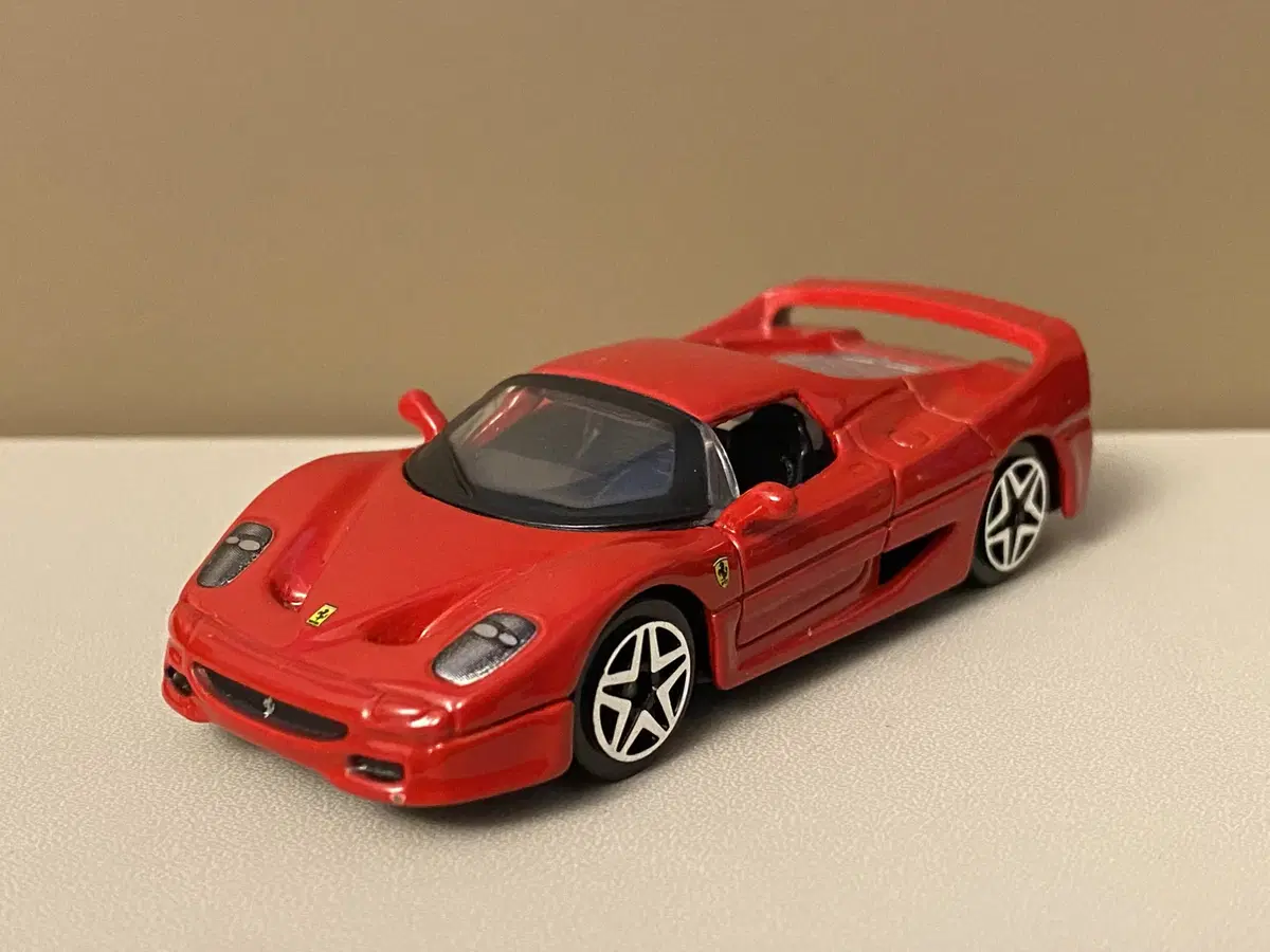 1:64 다이캐스트 부라고 페라리 F50