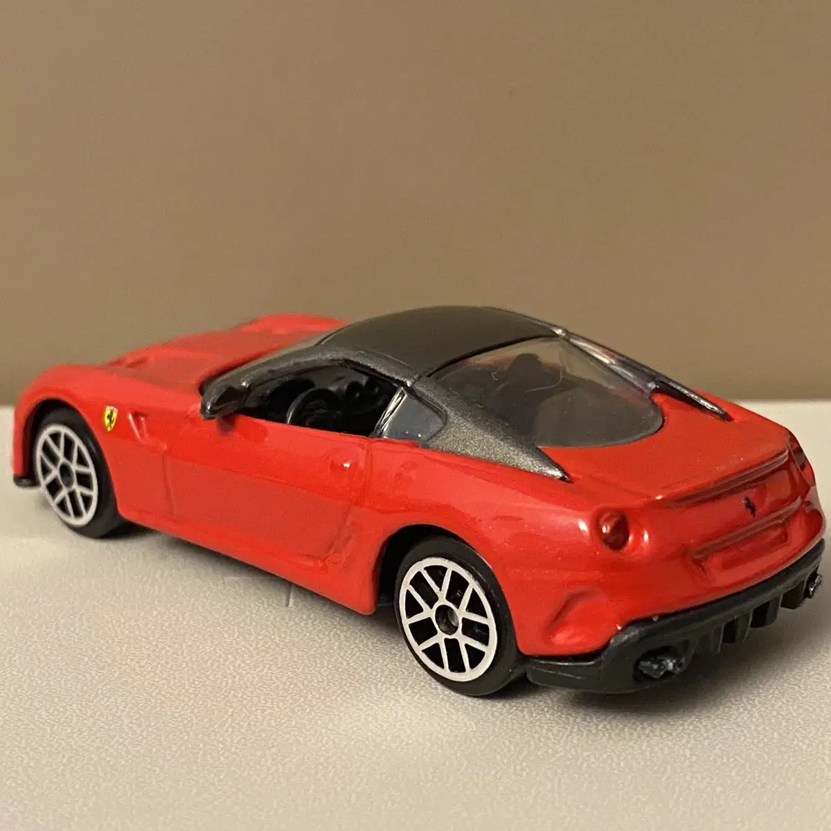 1:64 다이캐스트 부라고 페라리 599 GTO