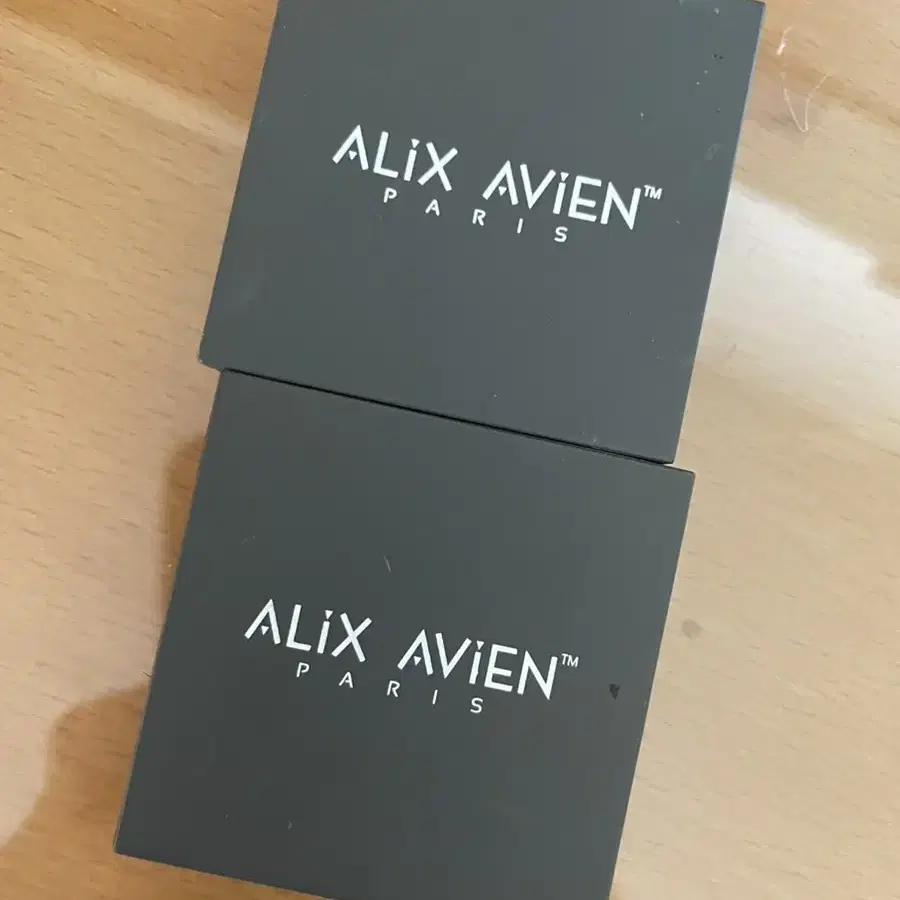 ALIX AVIEN 아이섀도우 아이브로우 팔레트