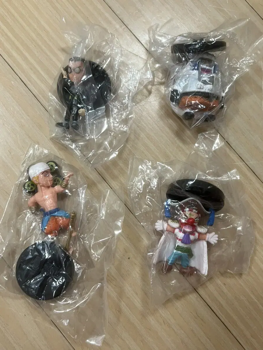 [Sell] ONEPIECE Villain Gacha in bulk