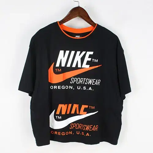 NIKE 크롭티셔츠