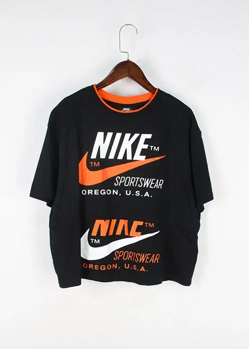 NIKE Crop T-Shirt