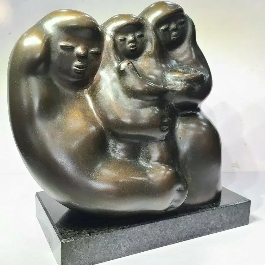 화목한 가족당진 김창희 브론즈.1985년