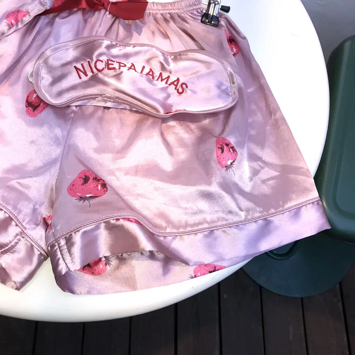 Vintage nicepaiamas strawberry pajama