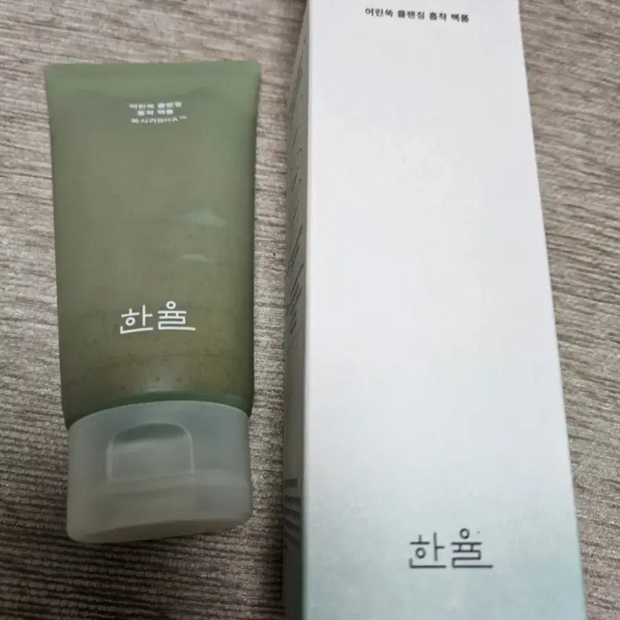 한율 어린쑥 클렌징 흡착 팩폼 120ml