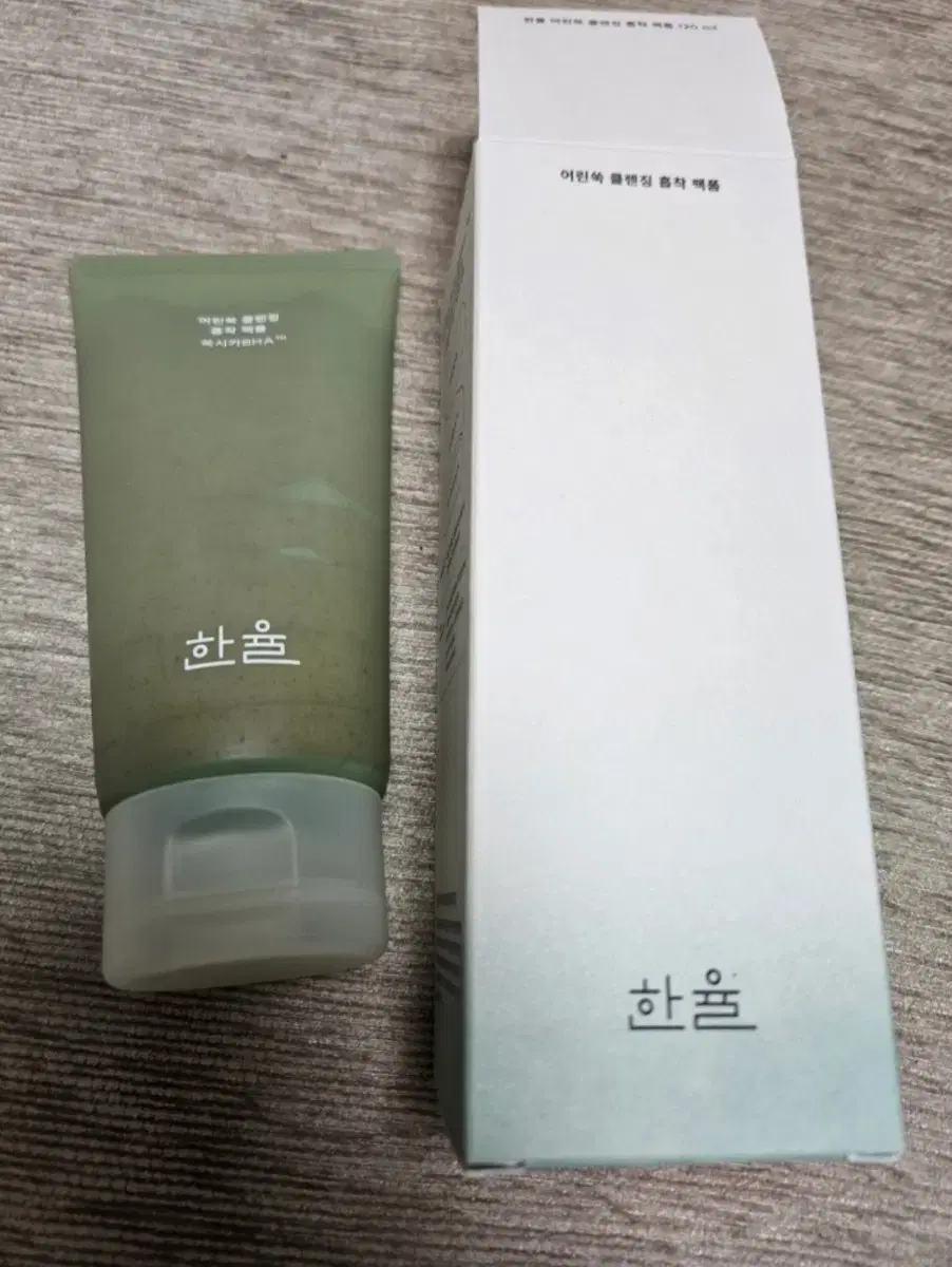 한율 어린쑥 클렌징 흡착 팩폼 120ml