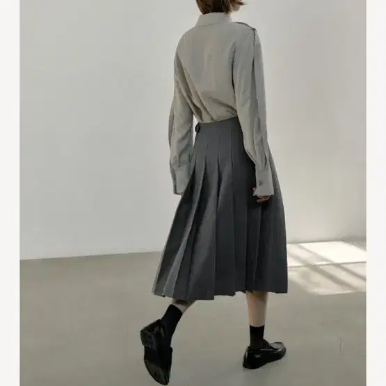 GED 게드 STRAP PLEATS SKIRT