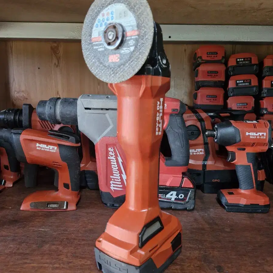 [HILTI]힐티속도조절충전그라인더AG4SA22최상급 본체만