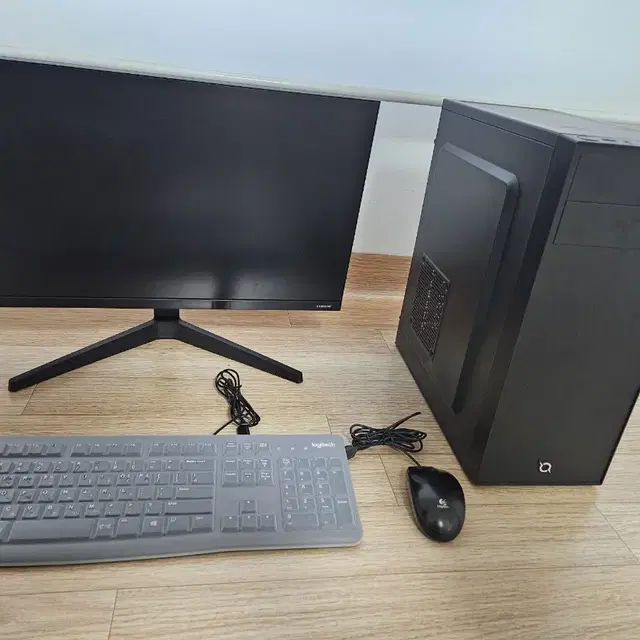 데탑 사무용 pc, 인텔펜티엄 골드G6400,24인치삼성ips