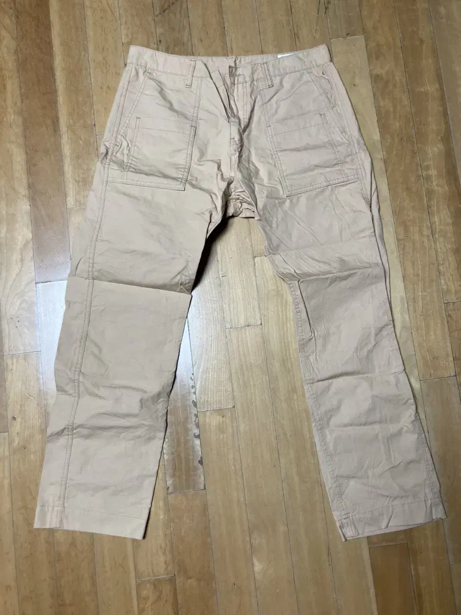 Hollisun Puttyg Pants size XL