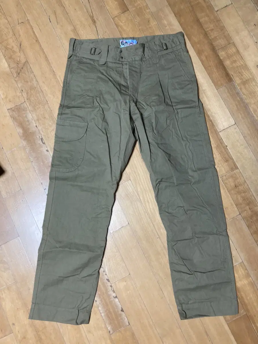 BEHEAVYER Gurkha pants size L