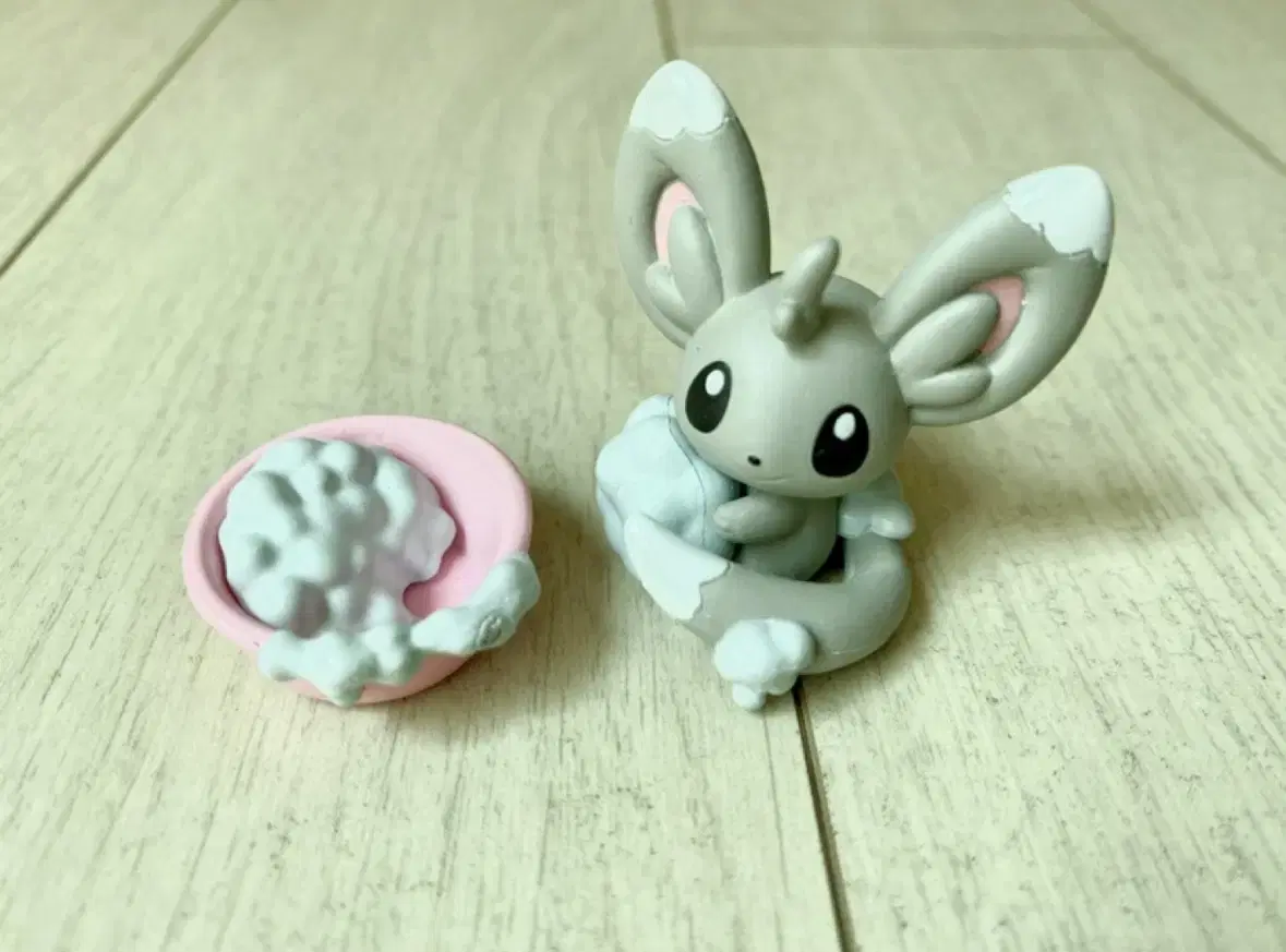 Pokemon Chirami Gacha Figures