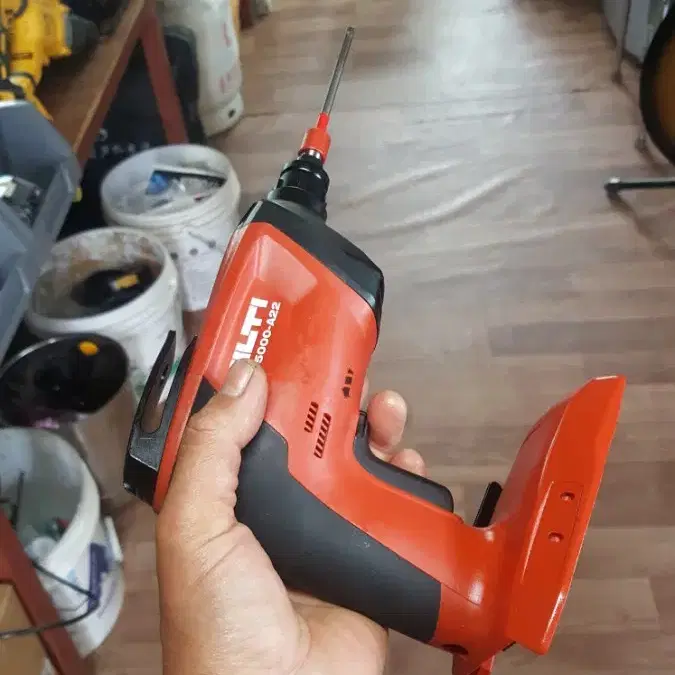 [HILTI]힐티매거진드릴 드라이월스크류드라이버 본체