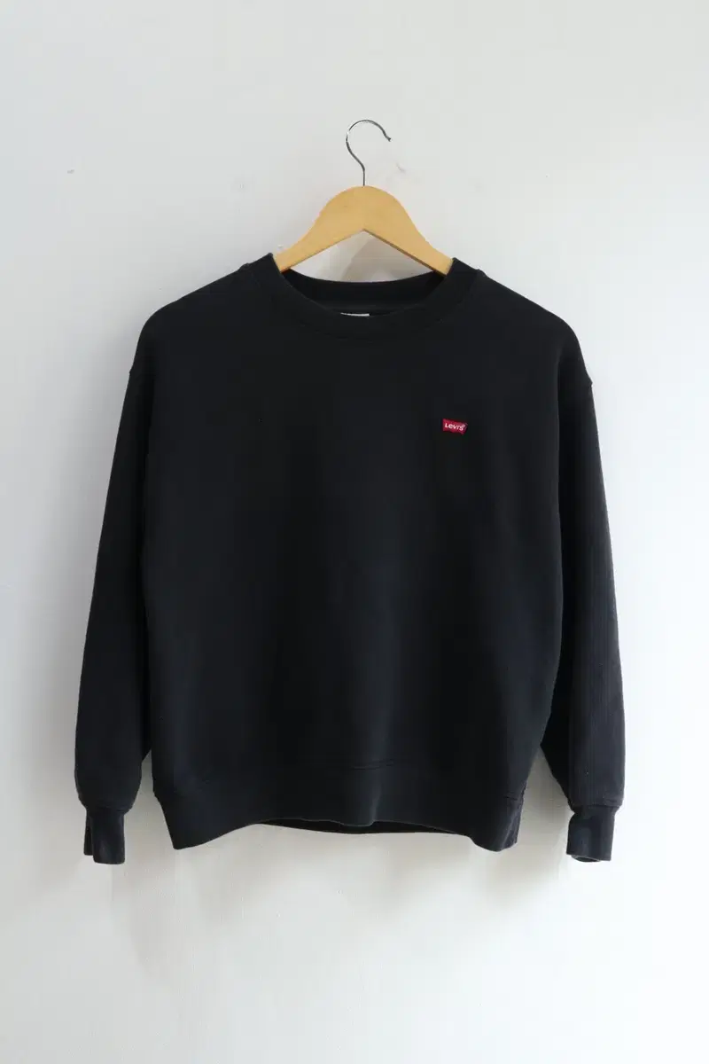 Levi's Sweatshirt size S