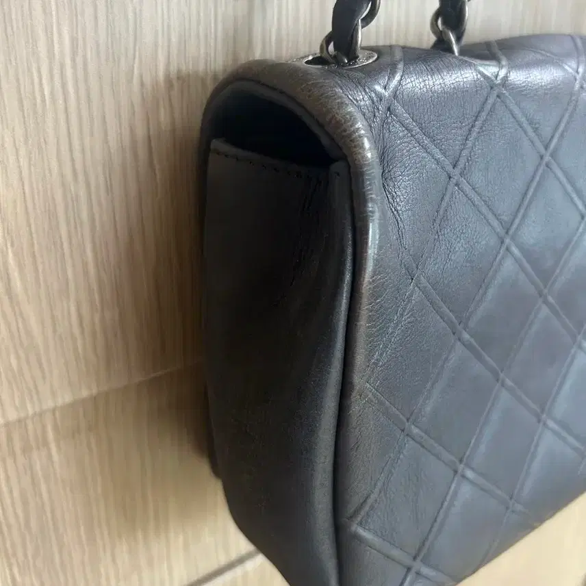 샤넬 미듐 숄더백 빈티지 그레이 사진 5
