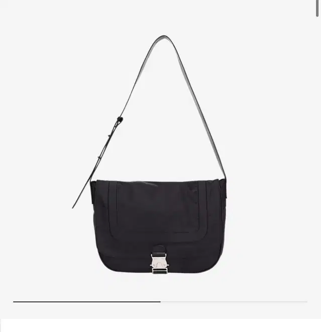 Matin Kim Big Buckle Bag Black 마뗑킴 빅 버클백