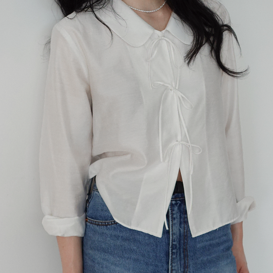 모데스트무드 Glossy Blouse 네이비색상