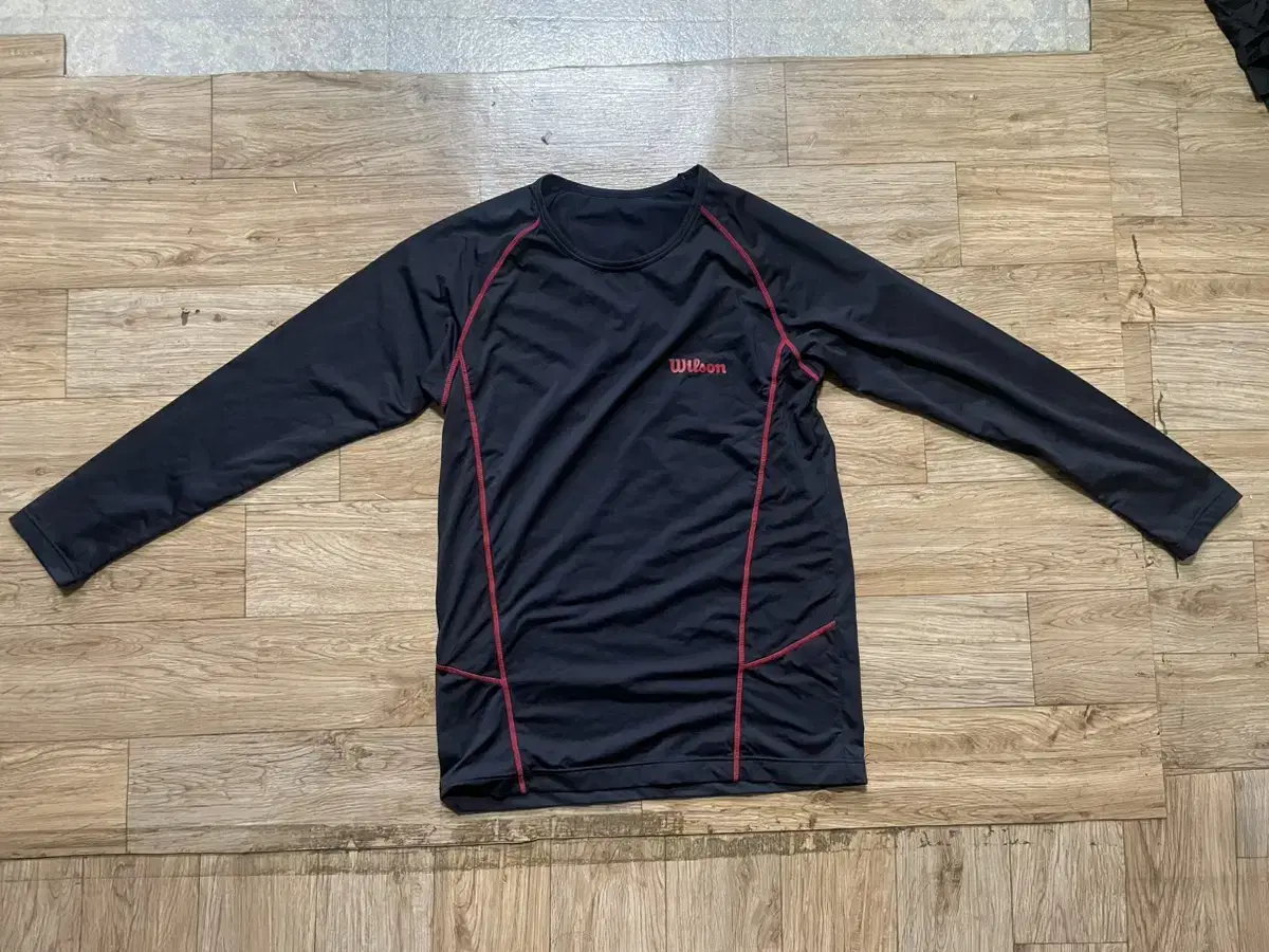 Wilson Functional Long Sleeve (95)