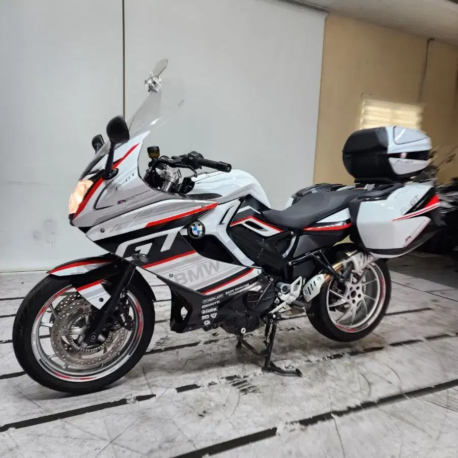 (BMW) F800GT 16년식 짧은키로수 부산울산대전충북마산경기거제인천