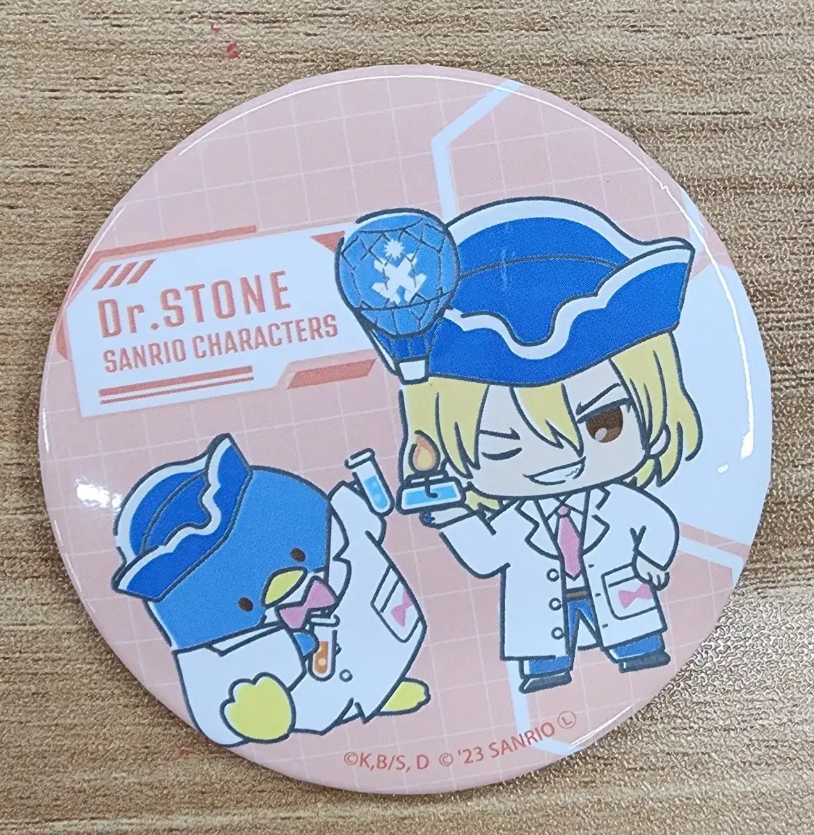 Dr. StoneNayeon Ryusui,FrancoisSanrioColabocanbadgeSell!