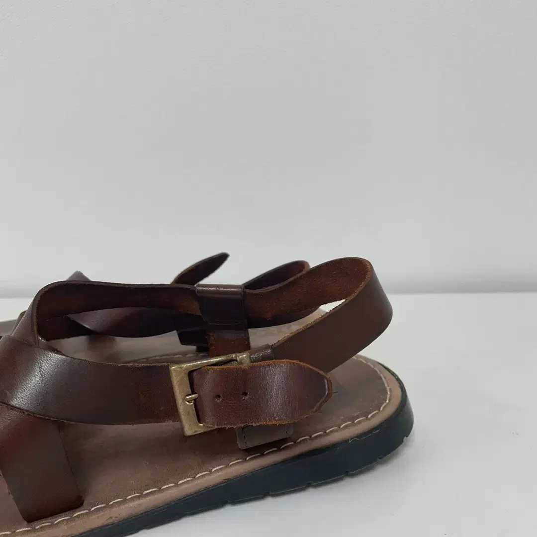 [300] GREEK LEATHER SANDALS 가죽 스트랩 샌들