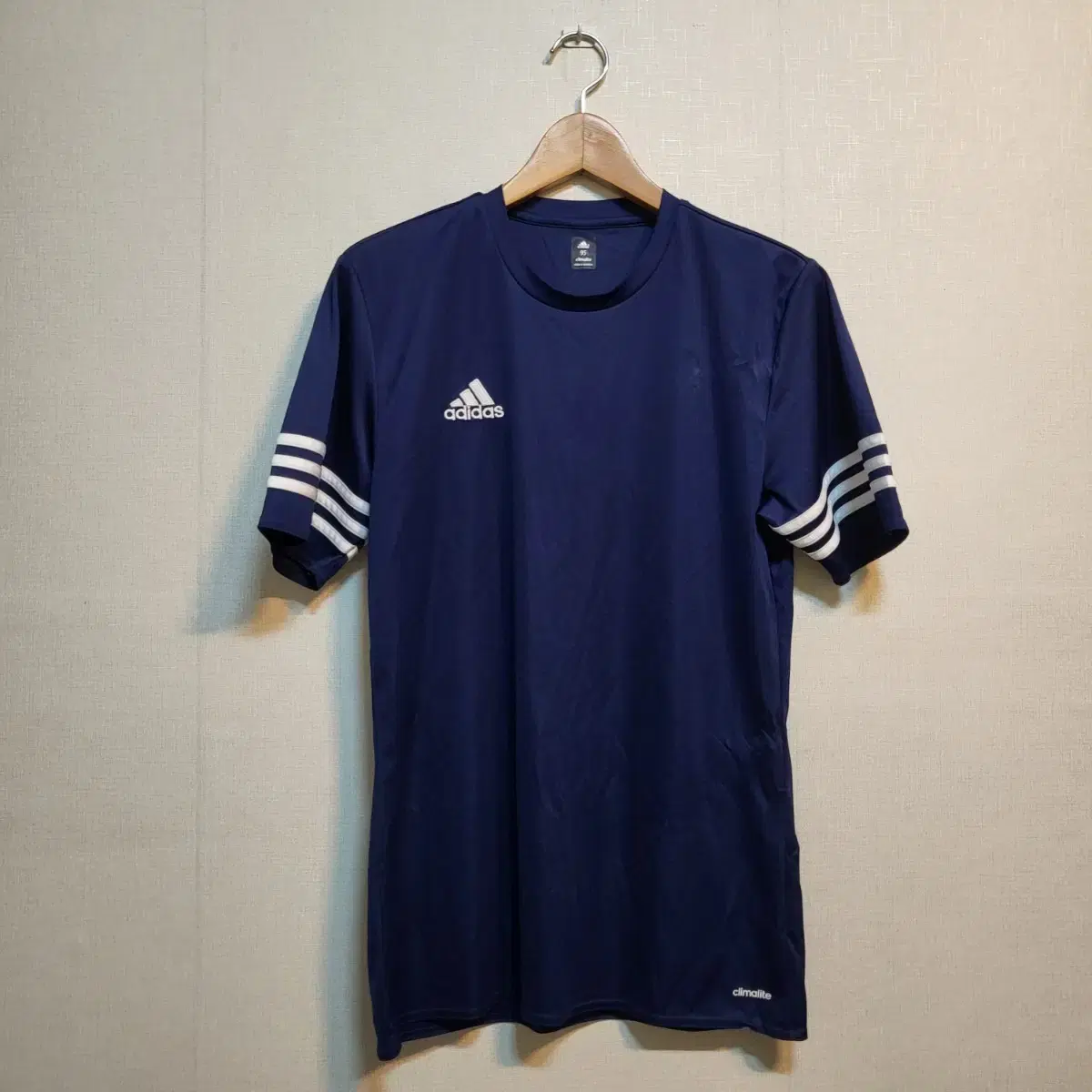 A705 [95] Adidas Functional Short Sleeve T-Shirt