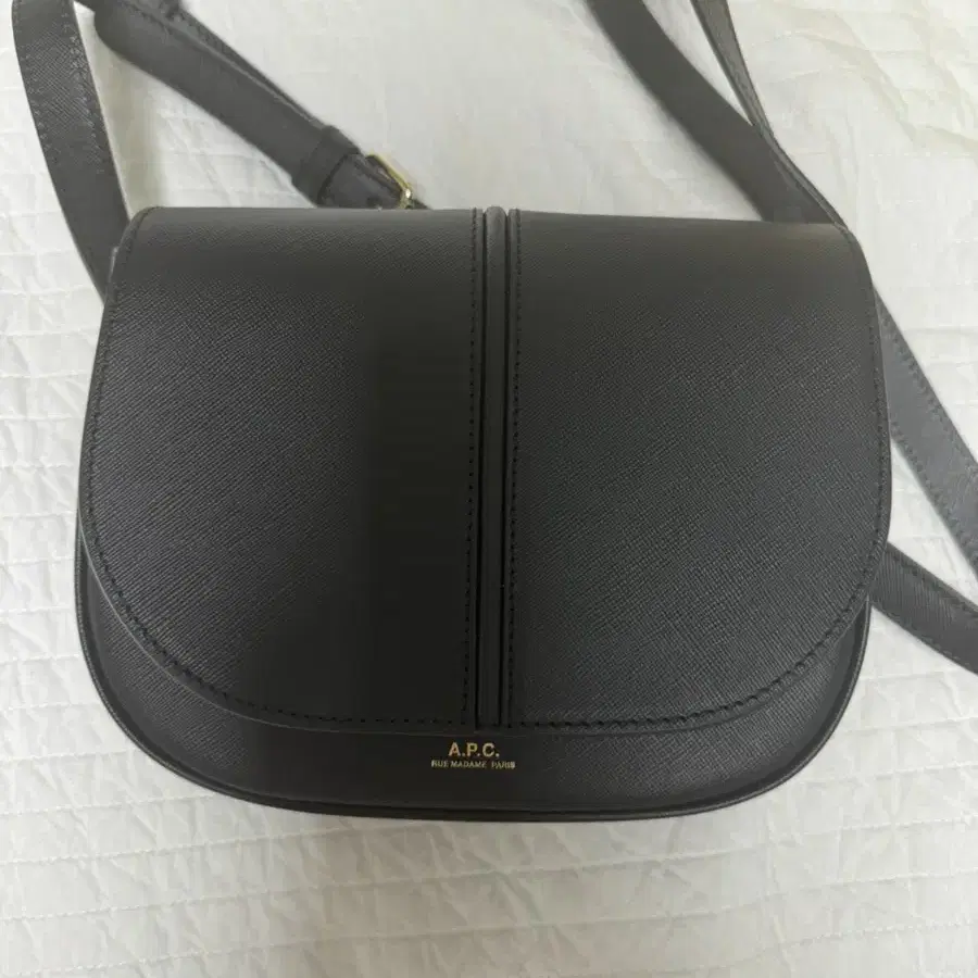 a.p.c betty bag 아페쎄 배티백