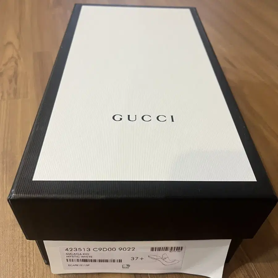 구찌(gucci) 프린스타운 가죽슬리퍼 37.5사이즈