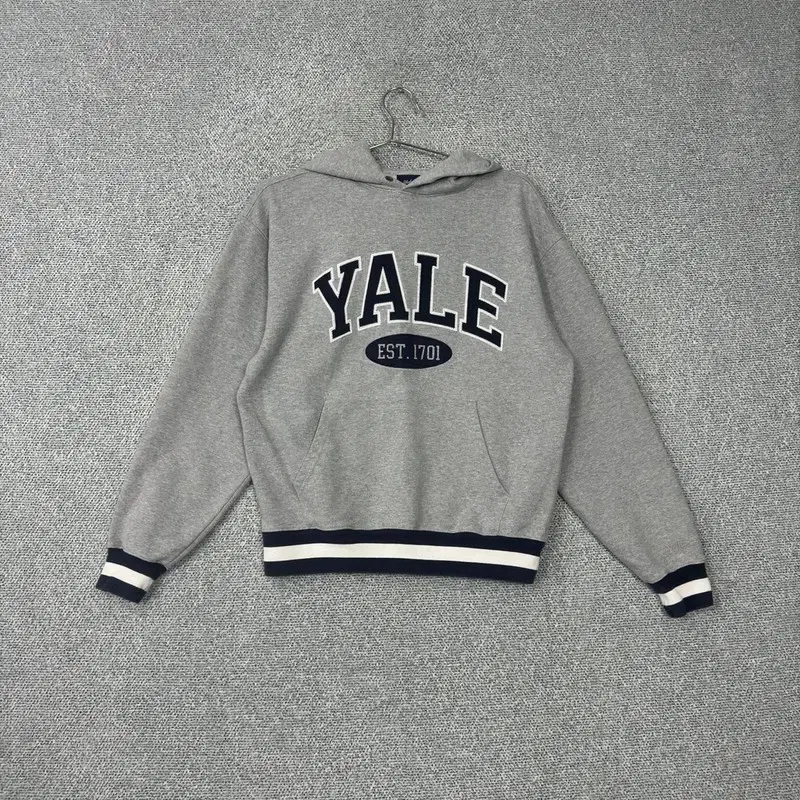 Yale Logo Sweatshirt S