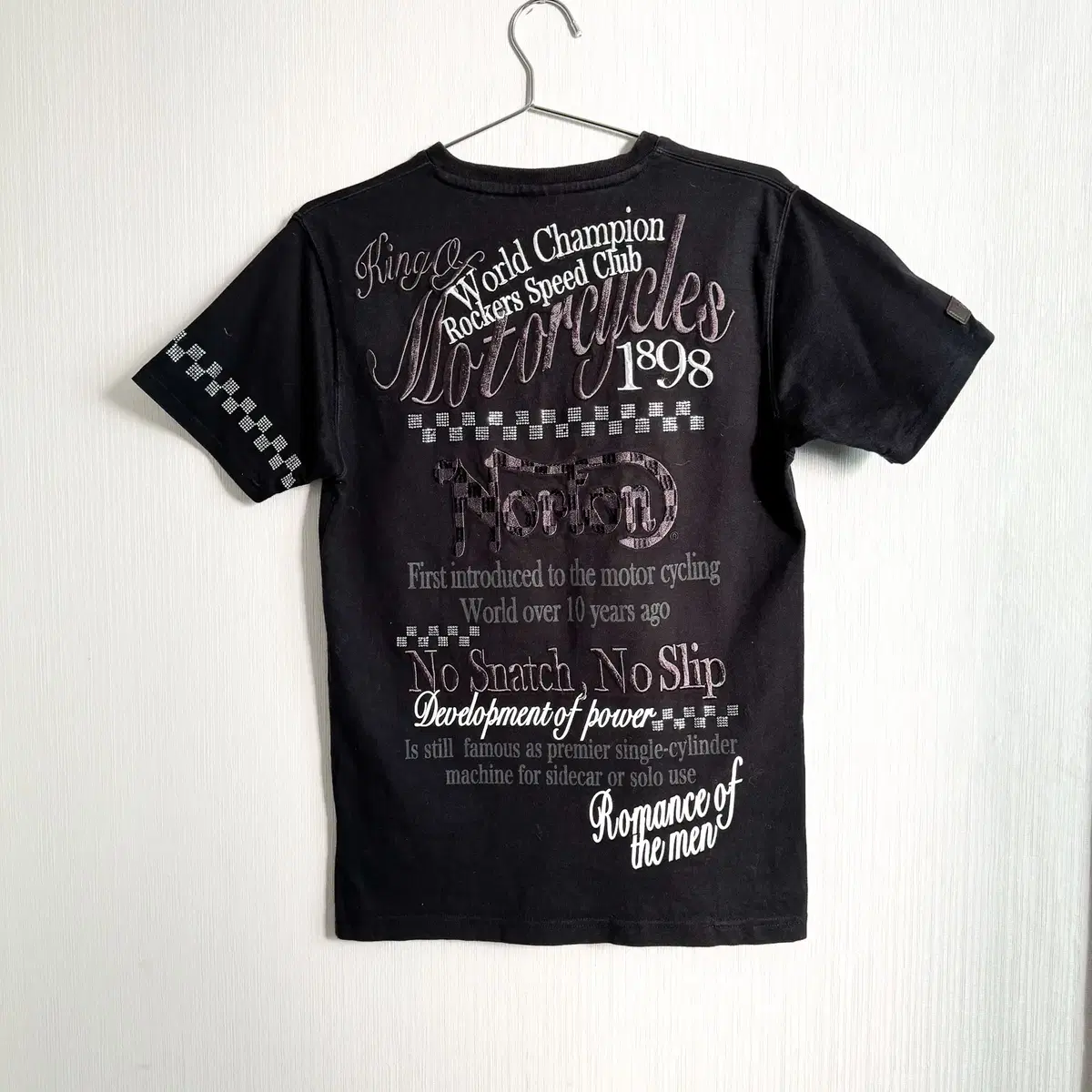 Norton Lettering needle work t shirt