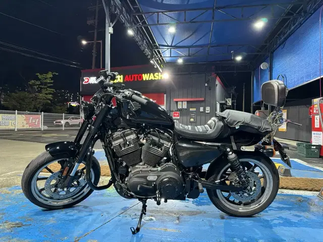 할리데이비슨 로드스터1200 xl1200cx 15,000km