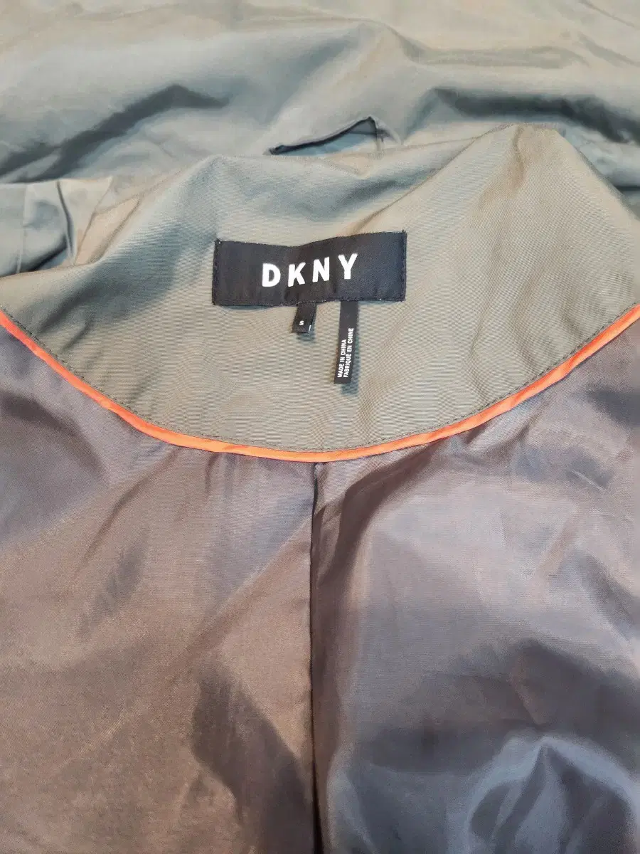 DKNY자켓