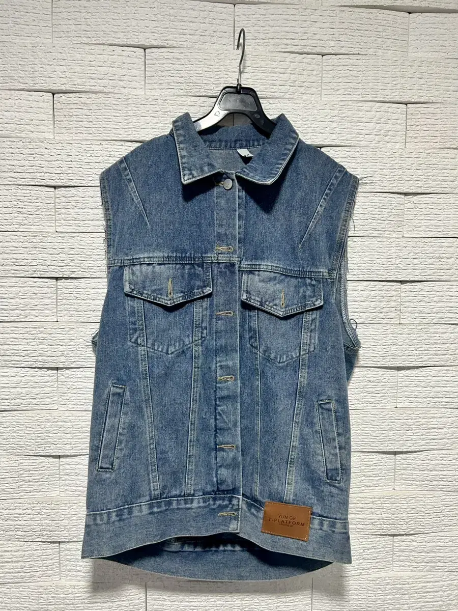 Men's Vintage Jeans Vest Size 105 (Free Shipping)