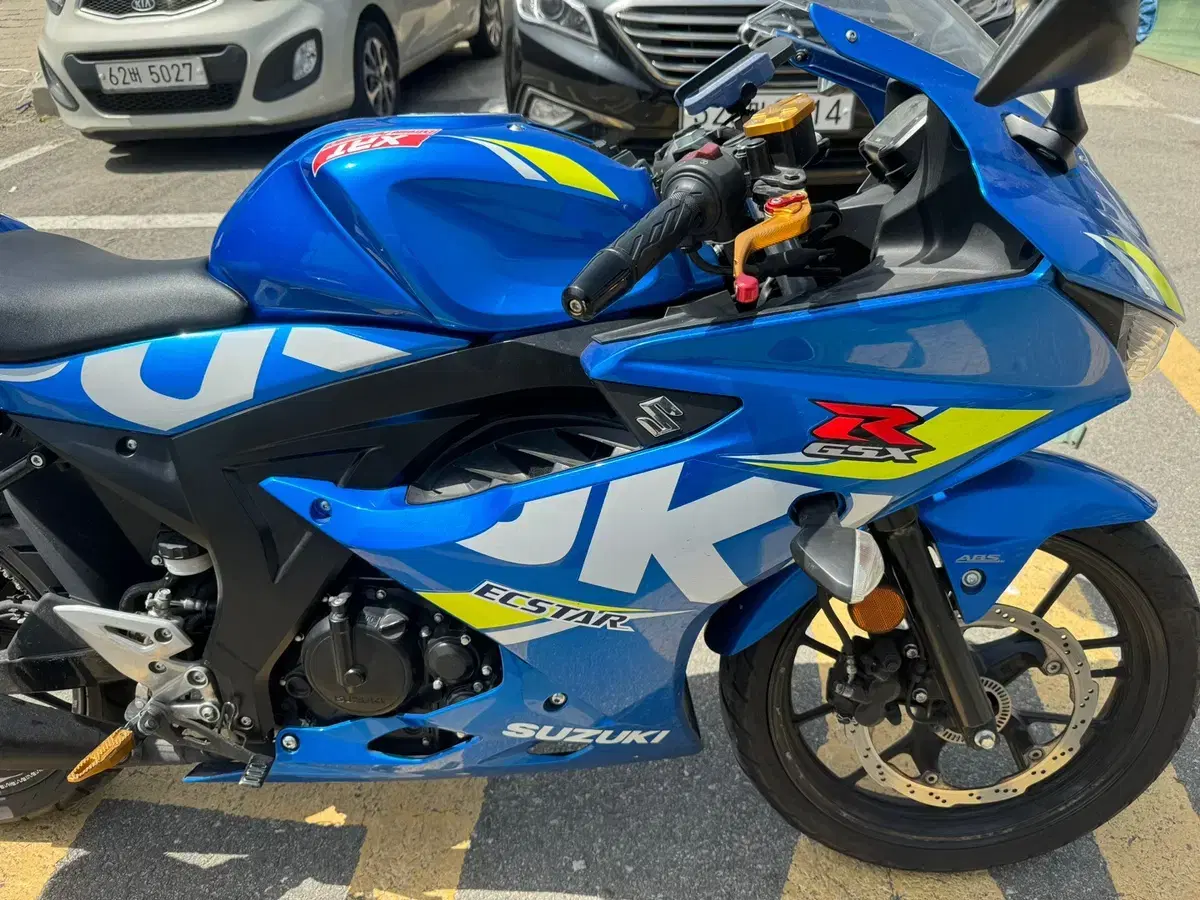 스즈키 gsxr125 r3 대차 보구요 대차 한번씩 다 찔러주세