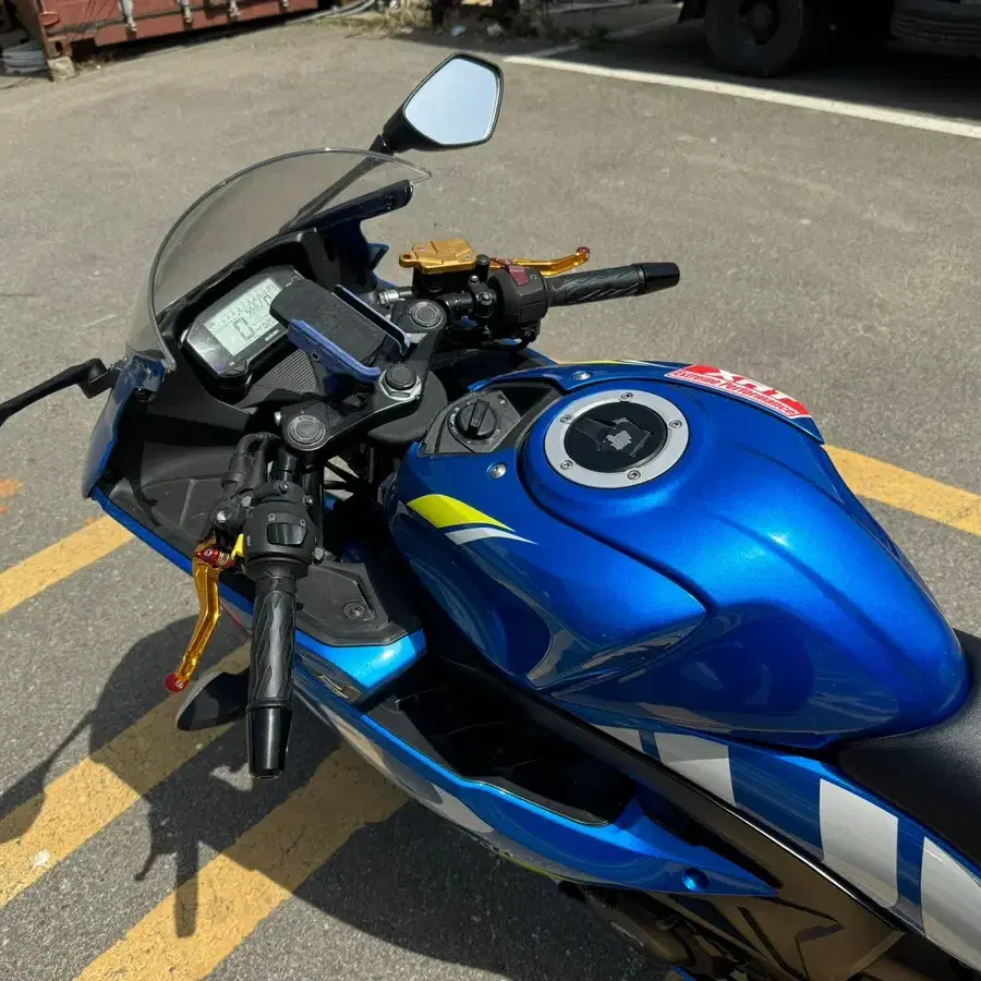 스즈키 gsxr125 r3 대차 보구요 대차 한번씩 다 찔러주세