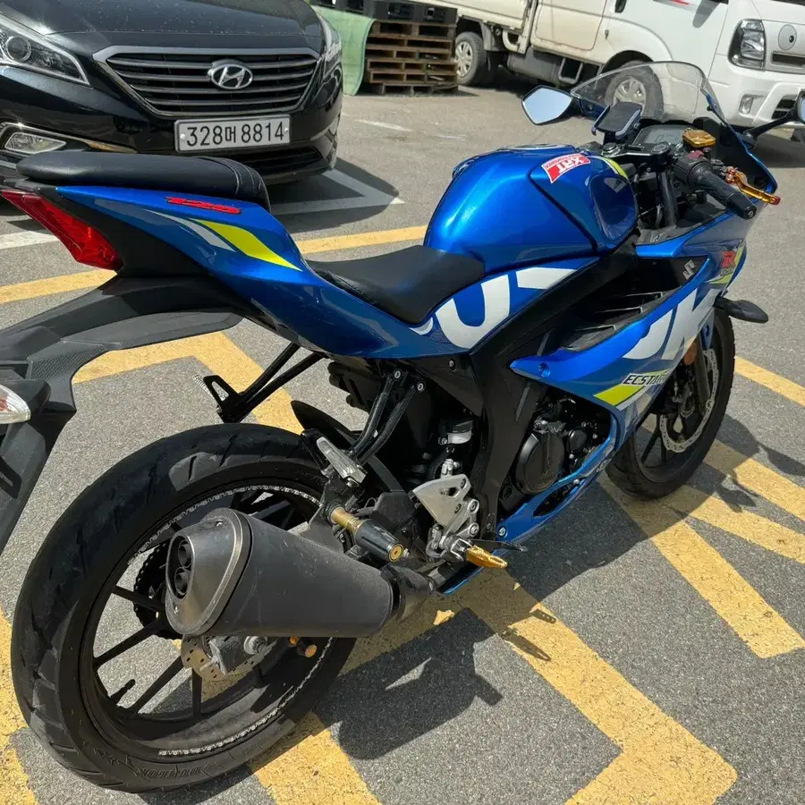 스즈키 gsxr125 r3 대차 보구요 대차 한번씩 다 찔러주세