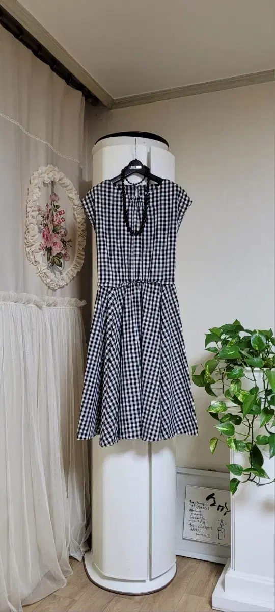 66) CHECKED COTTON ONE-PIECE