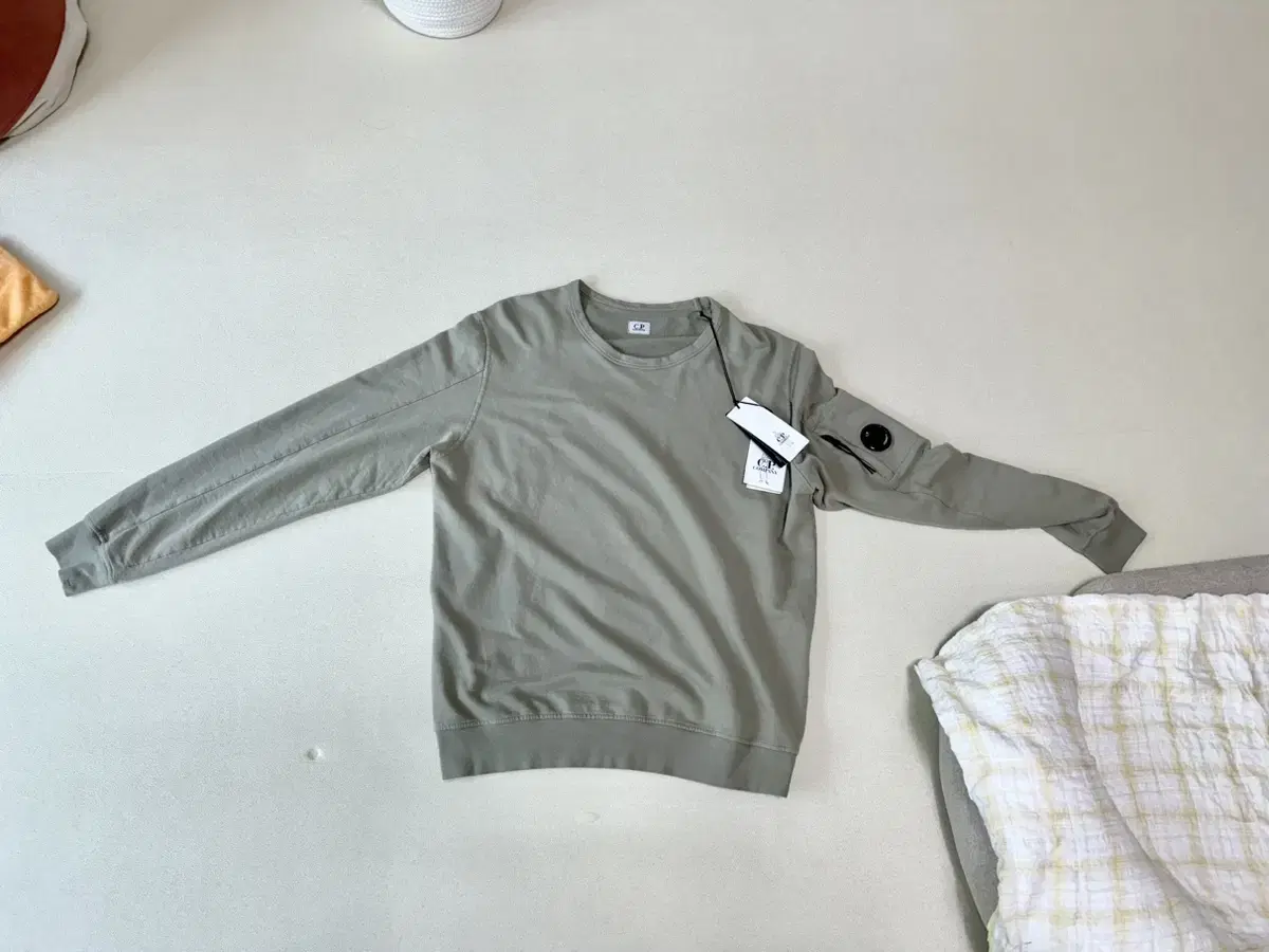 Cp Company Sweatshirt (Long Sleeve) XL