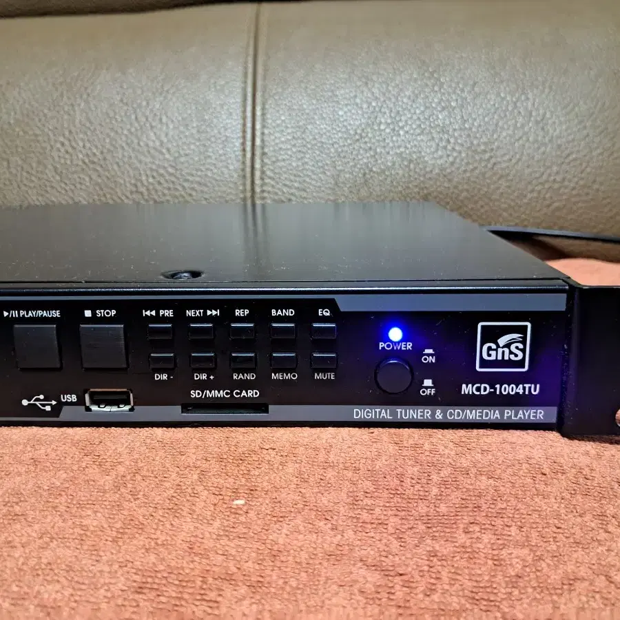 GNC MCD-1004TU CD /TUNER PLAYER