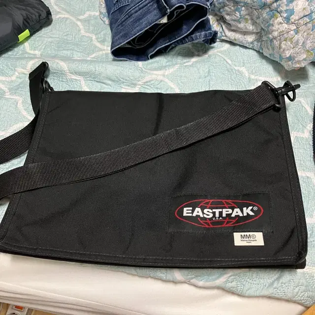 메종 마르지엘라 MM6 x 이스트팩 숄더백 크로스백 eastpak